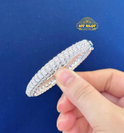 Vòng kiểu 610 - Hội Trắng