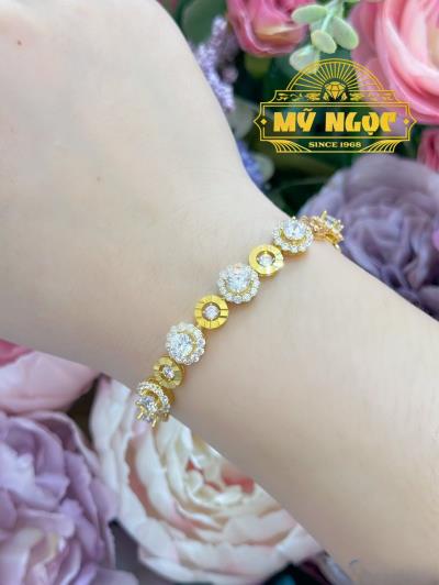Lắc Tay Nữ Kiểu V610