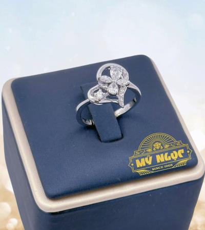 Nhẫn Kim Cương Kết Tấm