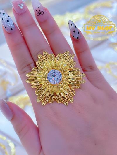 Nhẫn Hoa Vàng 610