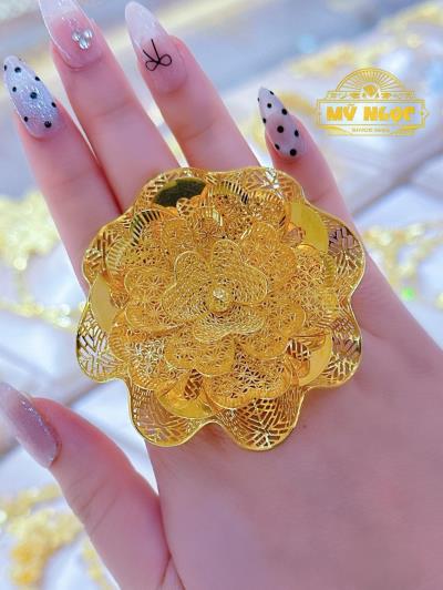 Nhẫn Hoa Vàng 610